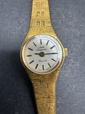 Vintage Jules Jurgensen Women's Quartz Watch 16mm Gold Tone Textured Band